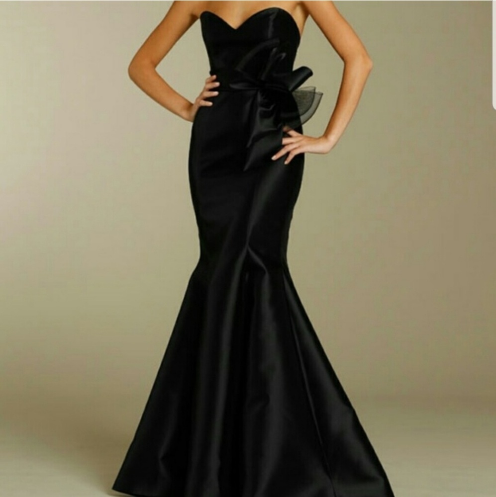 Noir by Lazaro perfect for prom